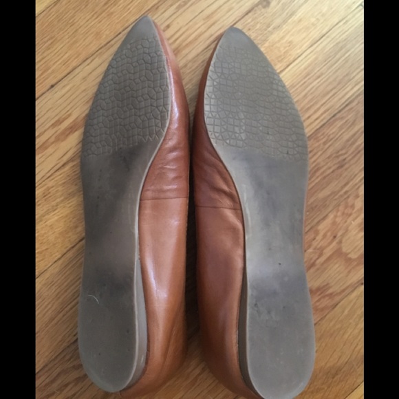 Audrey Brooke leather flats - Picture 3 of 3